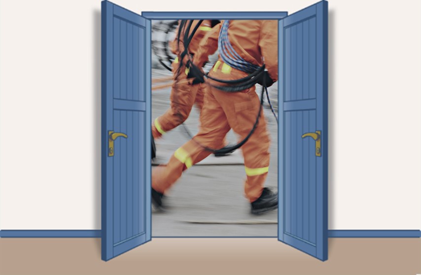 イメージ図：消防士として働く男性